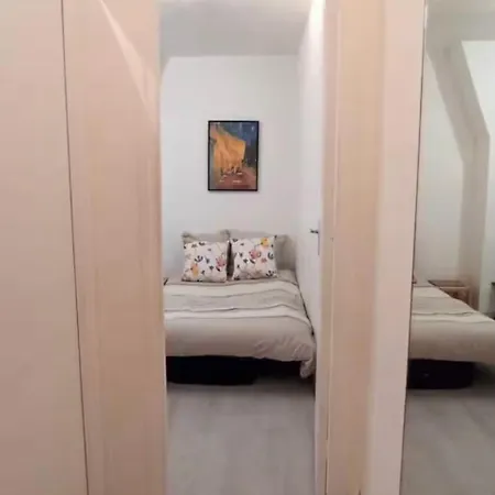 Cosy 2p * Paříž
